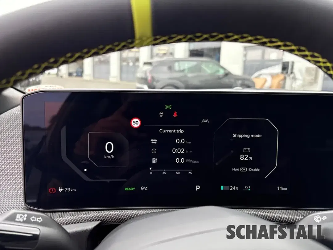 Kia EV6 - Thumbnail 11