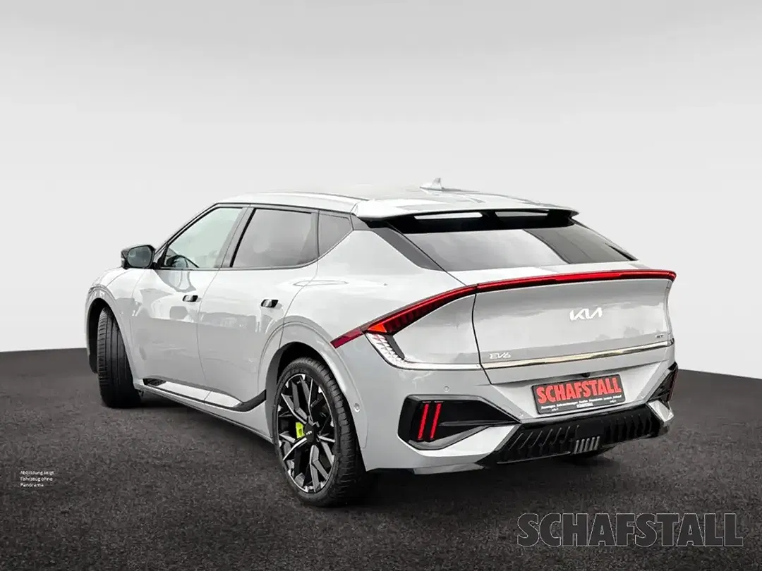 Kia EV6 - Thumbnail 3