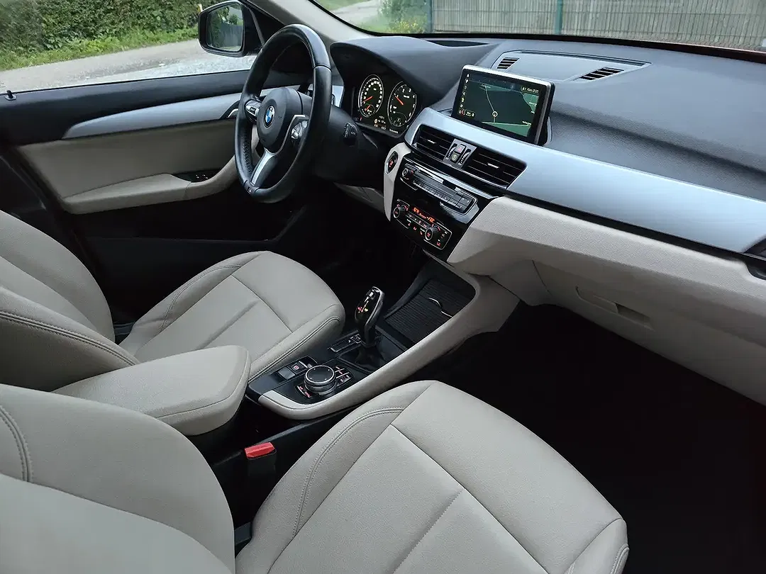 BMW X1 - Thumbnail 10