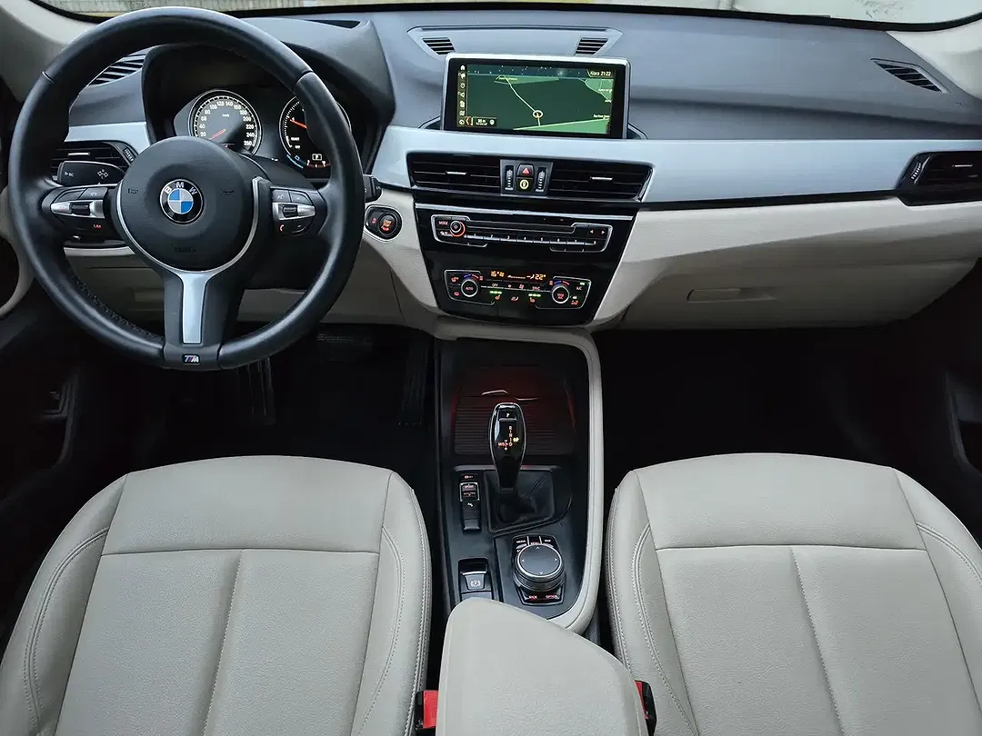 BMW X1 - Thumbnail 12