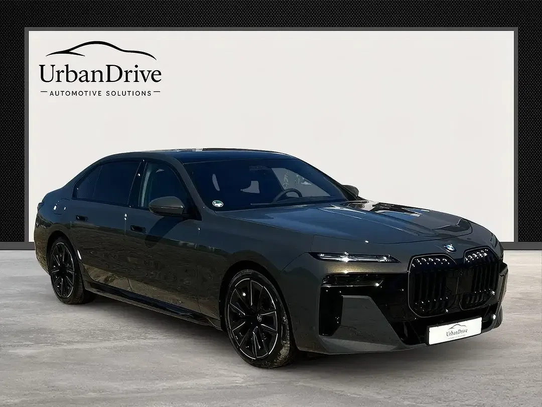 BMW 740 - Thumbnail 11