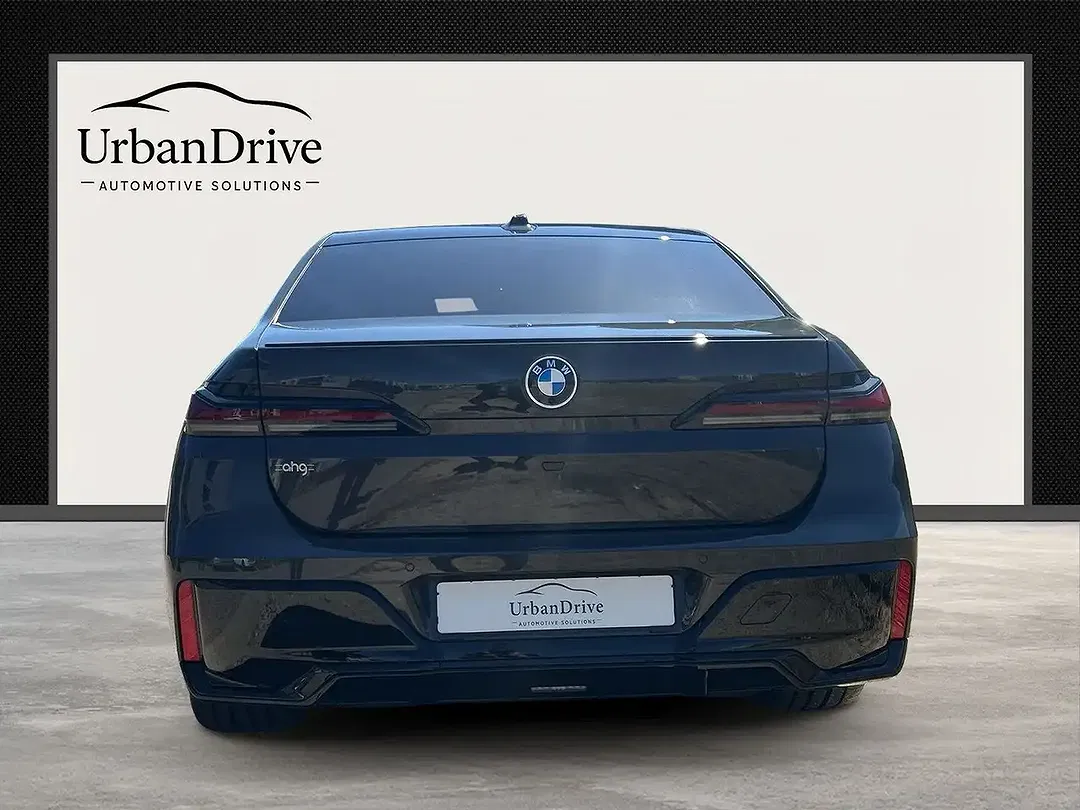 BMW 740 - Thumbnail 14