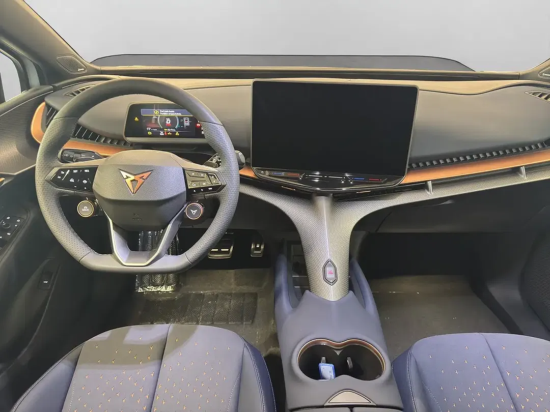 CUPRA Tavascan - Thumbnail 15