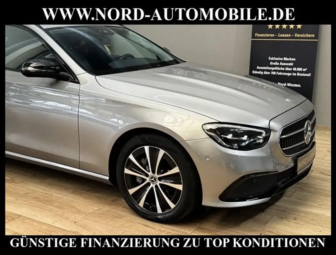 Mercedes-Benz E 300 - Thumbnail 7