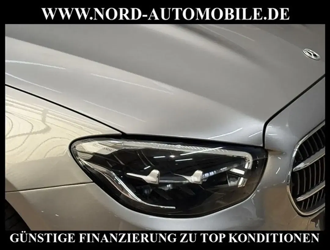 Mercedes-Benz E 300 - Thumbnail 8