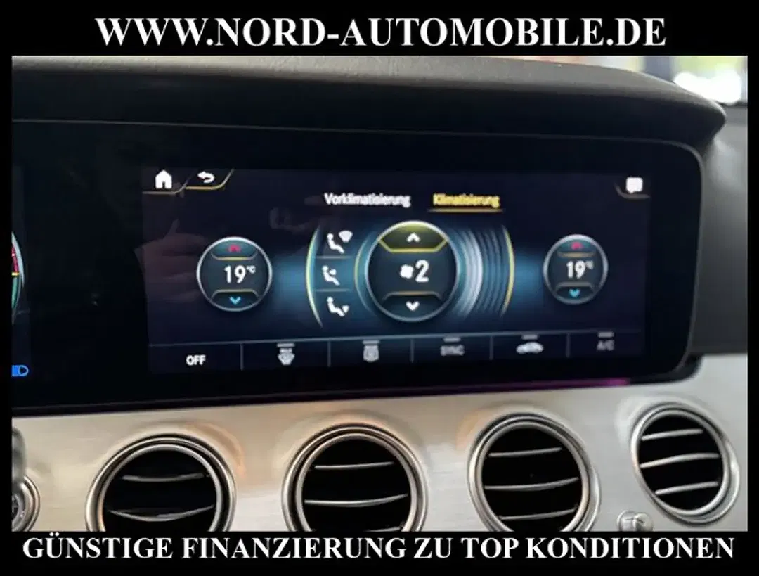 Mercedes-Benz E 300 - Thumbnail 19