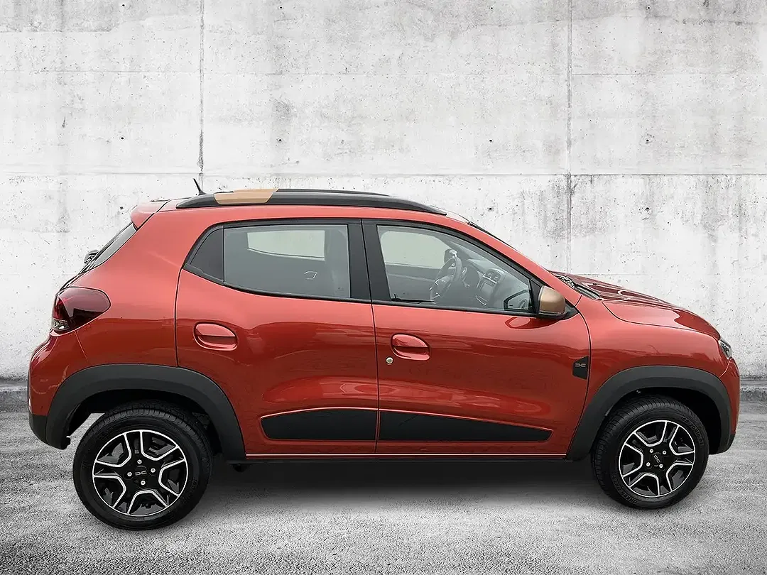 Dacia Spring - Thumbnail 3