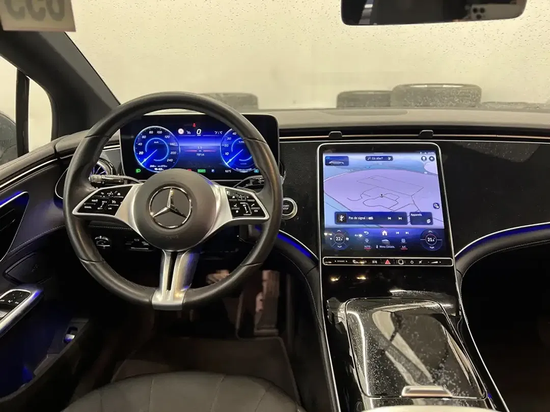 Mercedes-Benz EQE 300 - Thumbnail 6