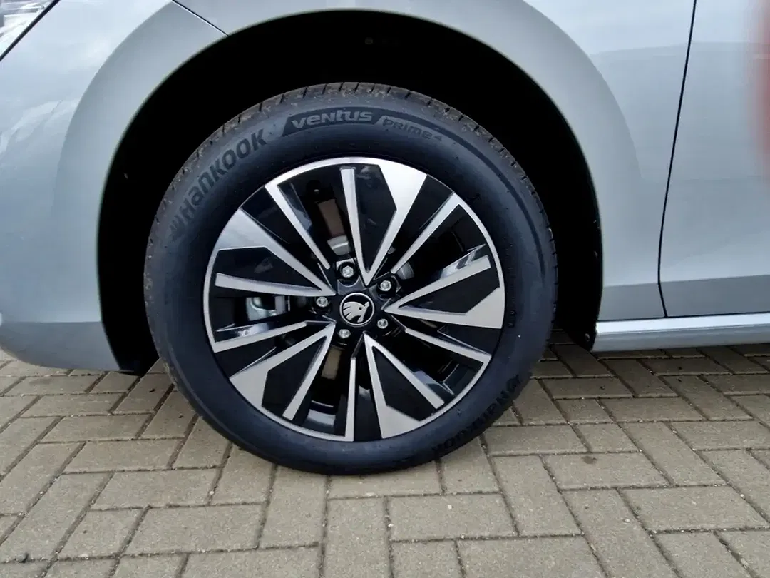 Skoda Superb - Thumbnail 14