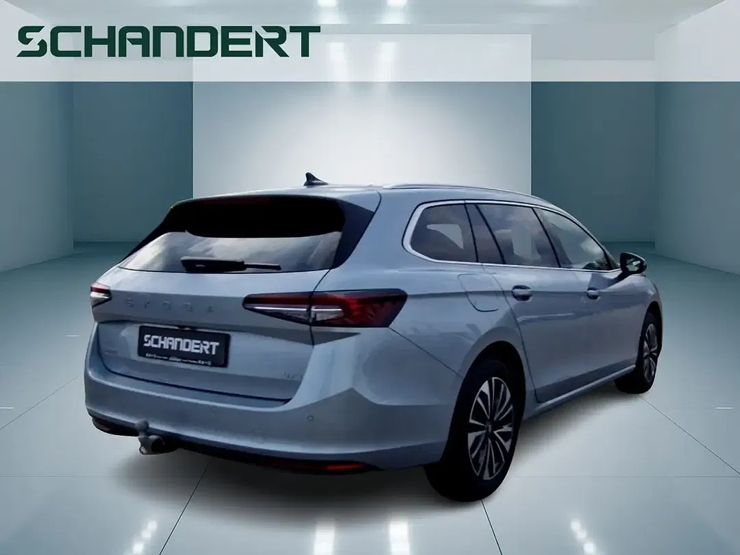 Skoda Superb - Thumbnail 4