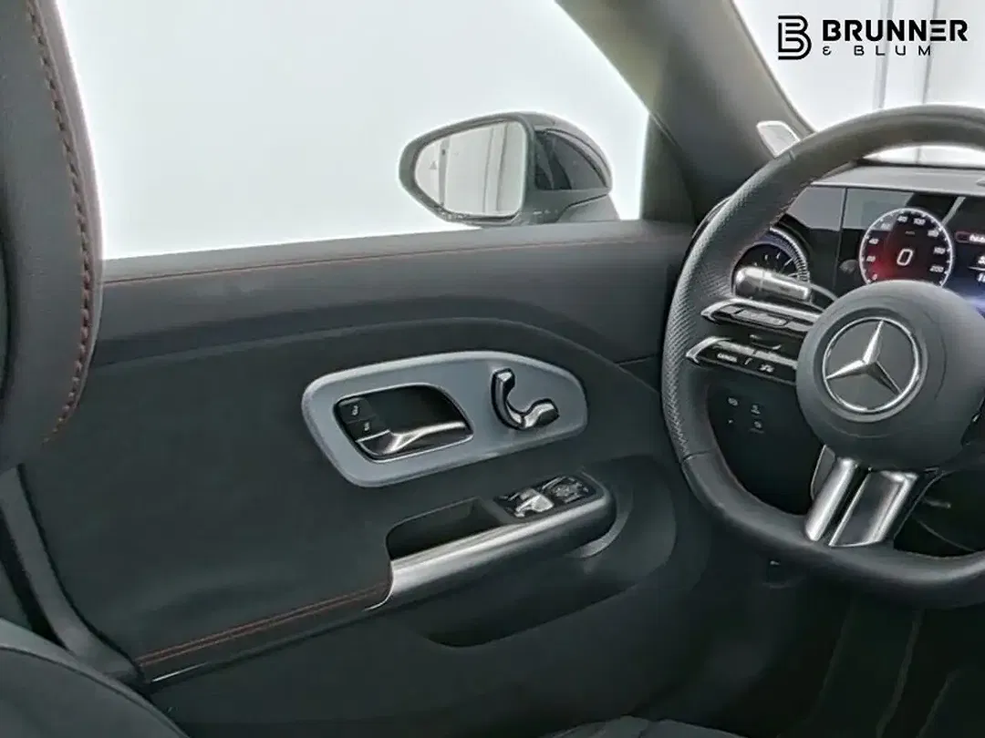 Mercedes-Benz CLA 350 - Thumbnail 7