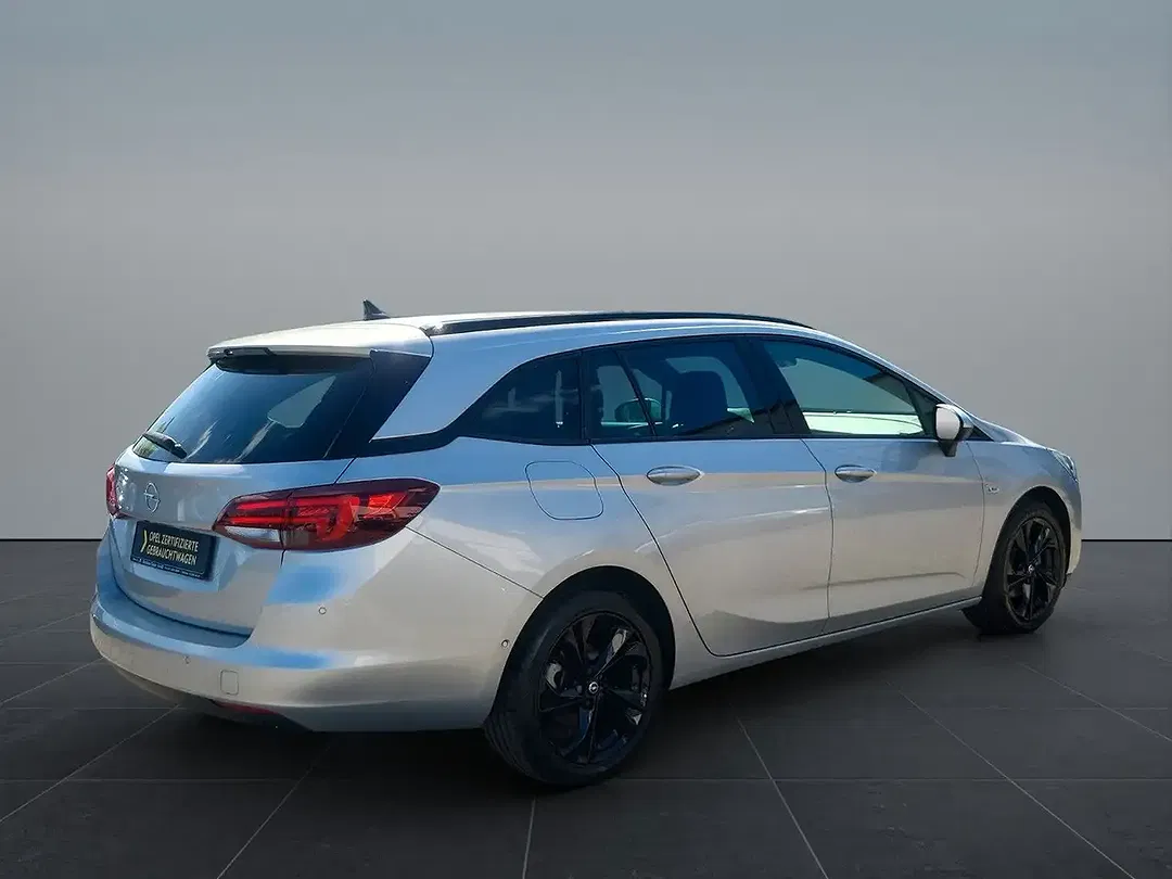 Opel Astra - Thumbnail 3