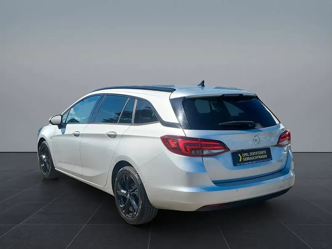 Opel Astra - Thumbnail 4