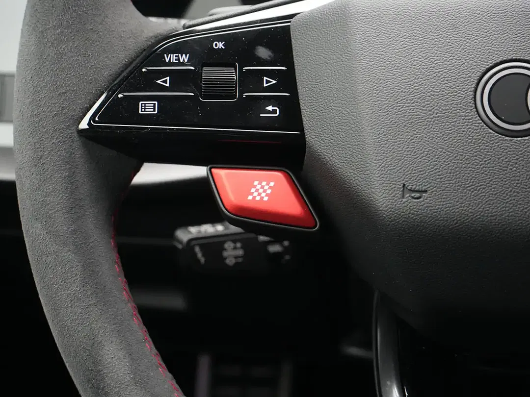 Audi RS3 - Thumbnail 11