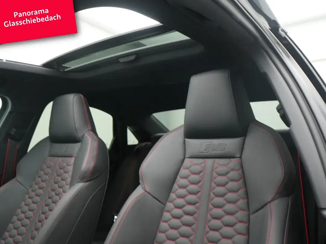 Audi RS3 - Thumbnail 3