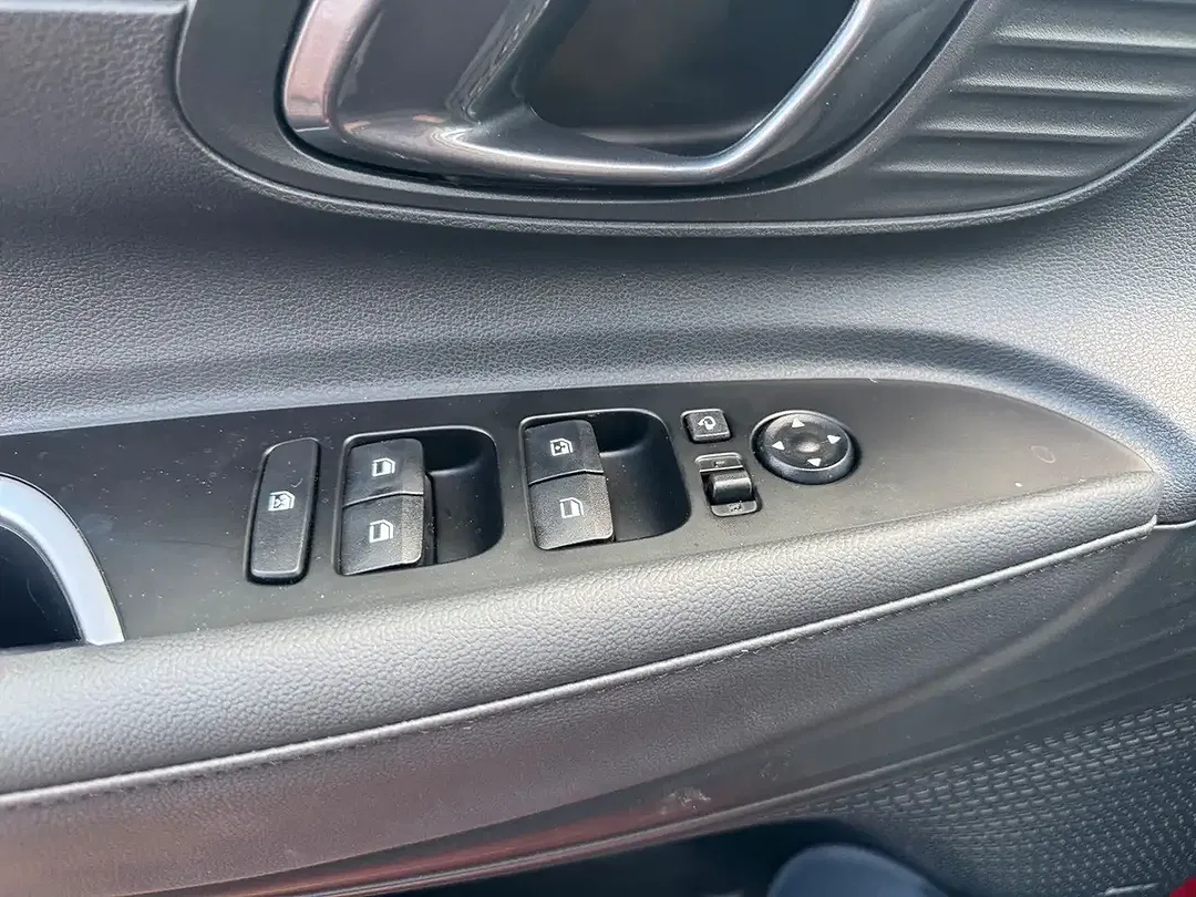 Hyundai i20 - Thumbnail 15