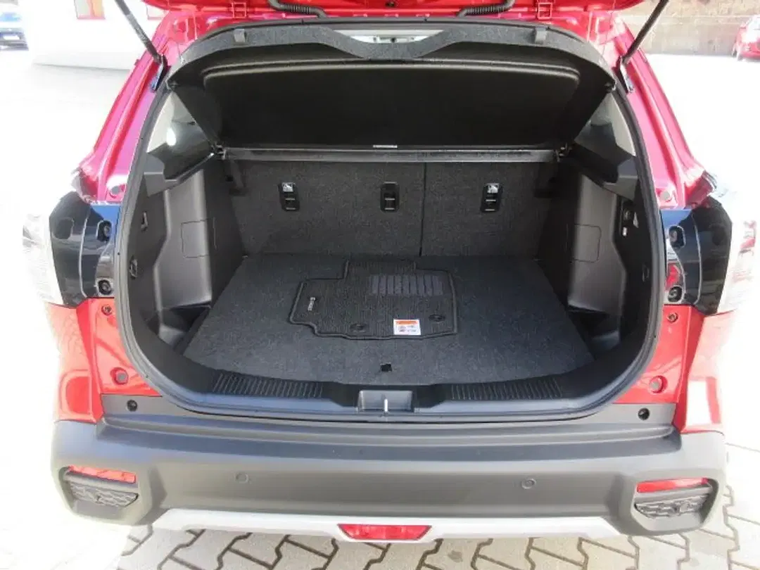 Suzuki S-Cross - Thumbnail 12