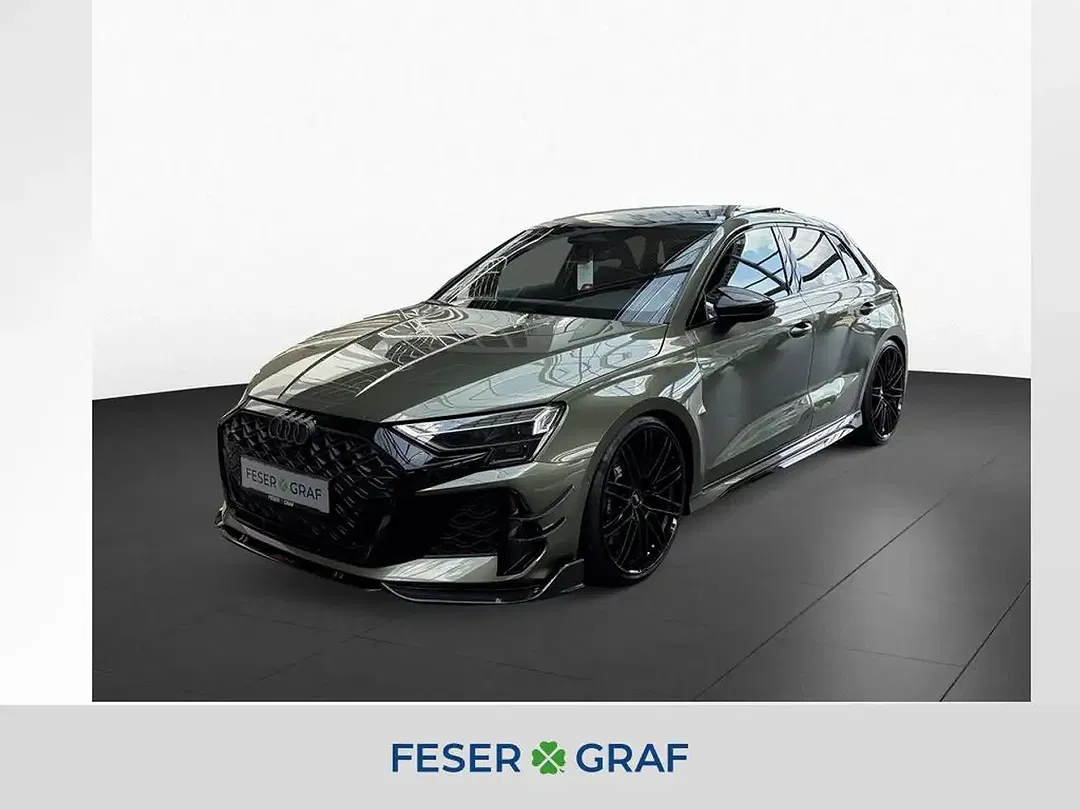 Audi RS3 - Thumbnail 1