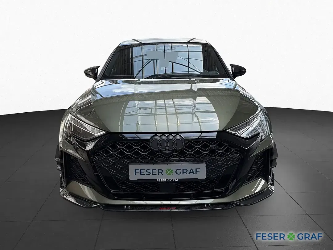 Audi RS3 - Thumbnail 2