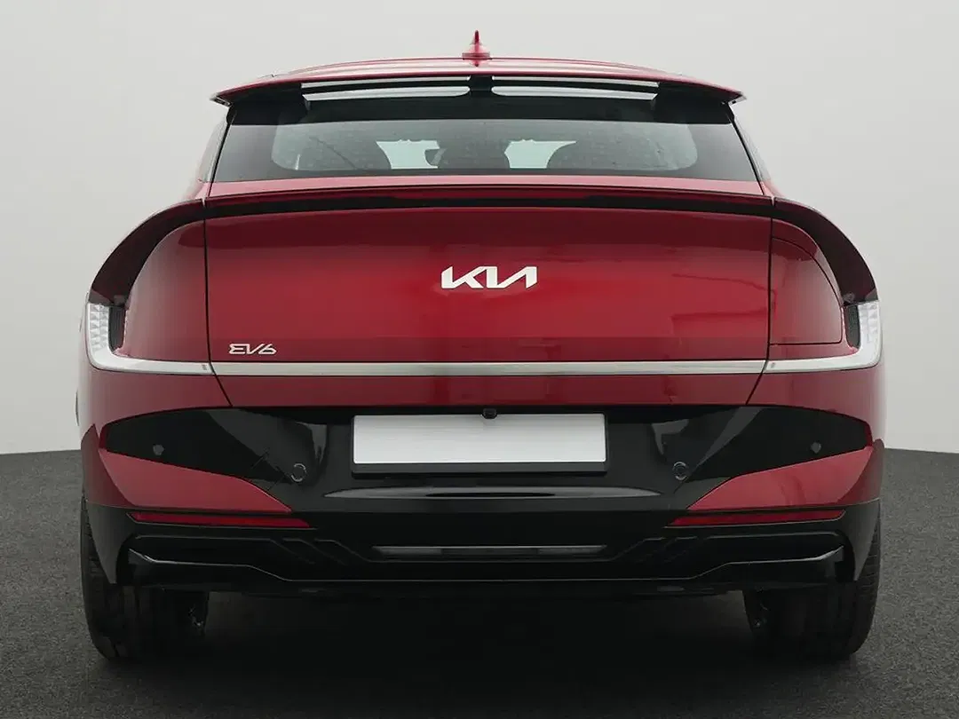 Kia EV6 - Thumbnail 3
