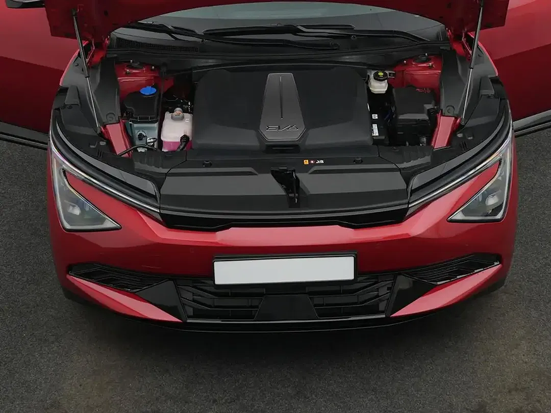 Kia EV6 - Thumbnail 5
