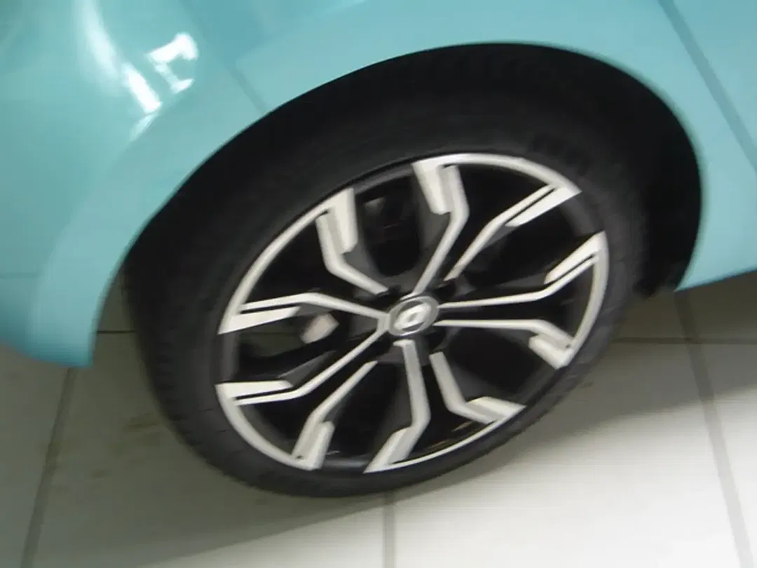 Renault Clio - Thumbnail 15