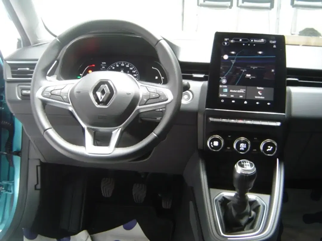 Renault Clio - Thumbnail 8