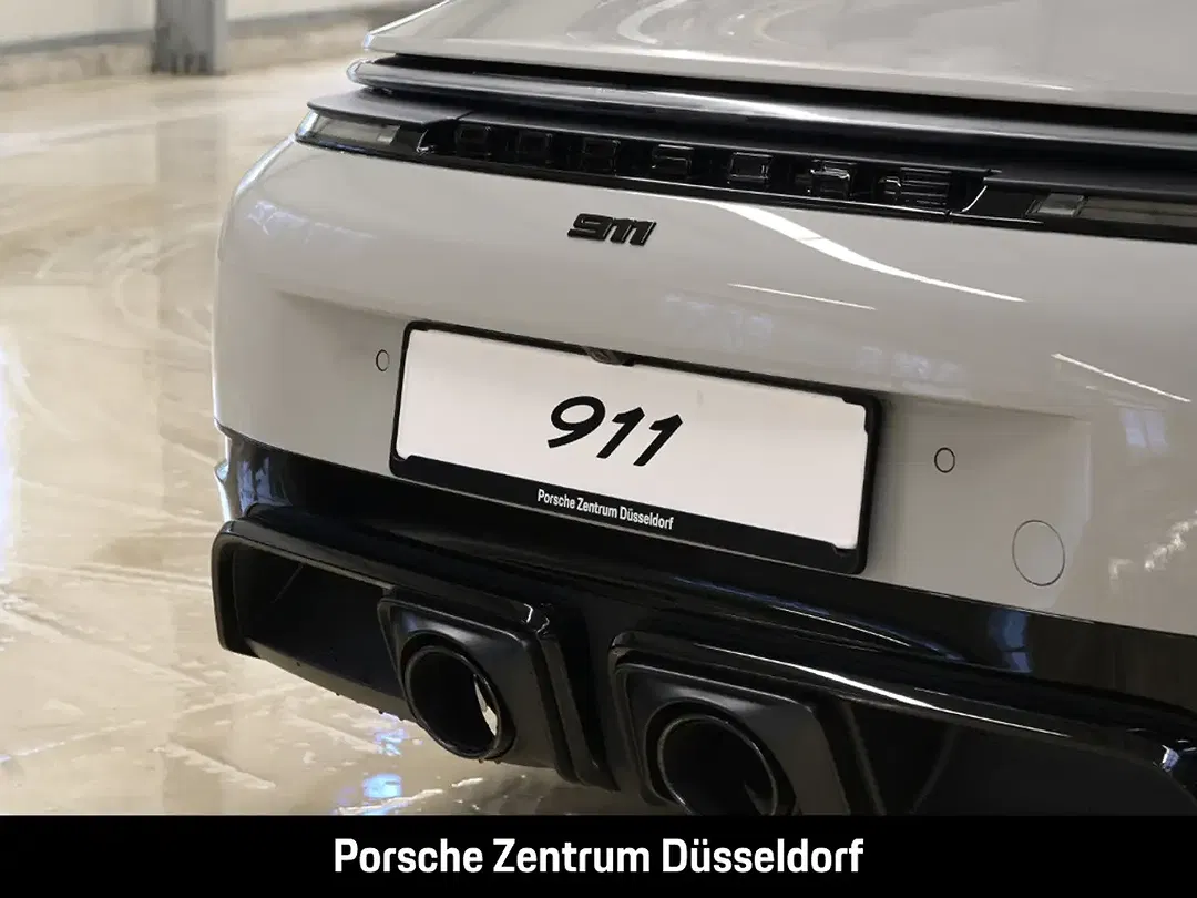 Porsche 992 - Thumbnail 9