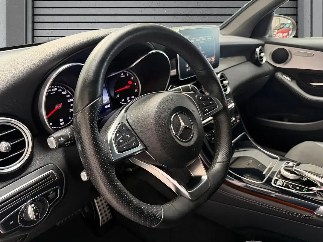 Mercedes-Benz GLC 250 - Thumbnail 6