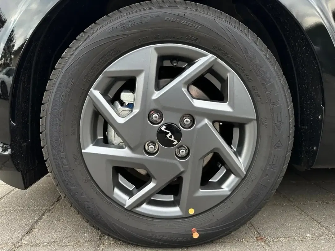 Kia Picanto - Thumbnail 12
