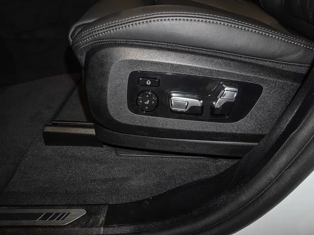 BMW X5 - Thumbnail 12