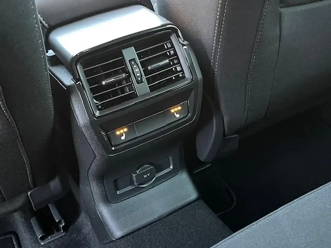 Skoda Karoq - Thumbnail 22