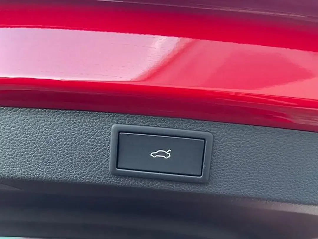 Skoda Karoq - Thumbnail 28