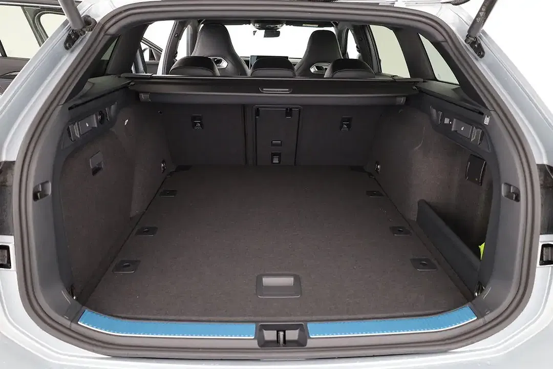 Volkswagen Passat Variant - Thumbnail 12