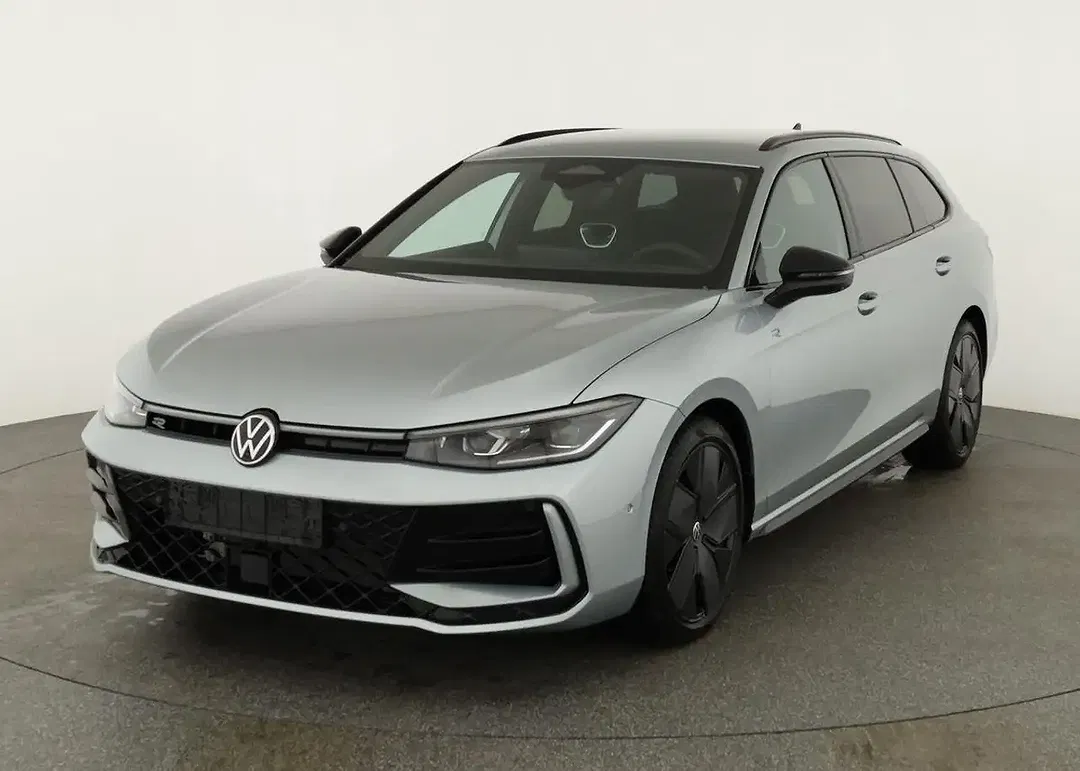 Volkswagen Passat Variant - Thumbnail 1