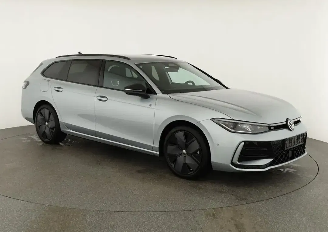 Volkswagen Passat Variant - Thumbnail 2