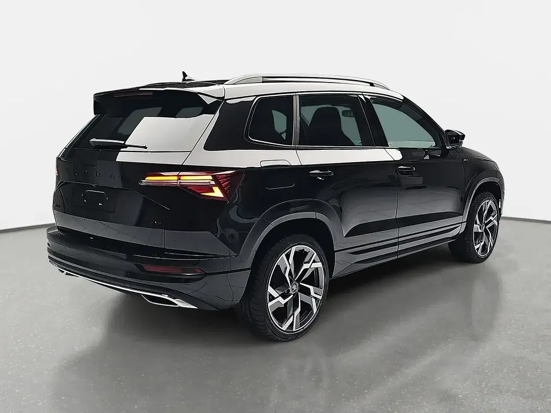Skoda Karoq - Thumbnail 3