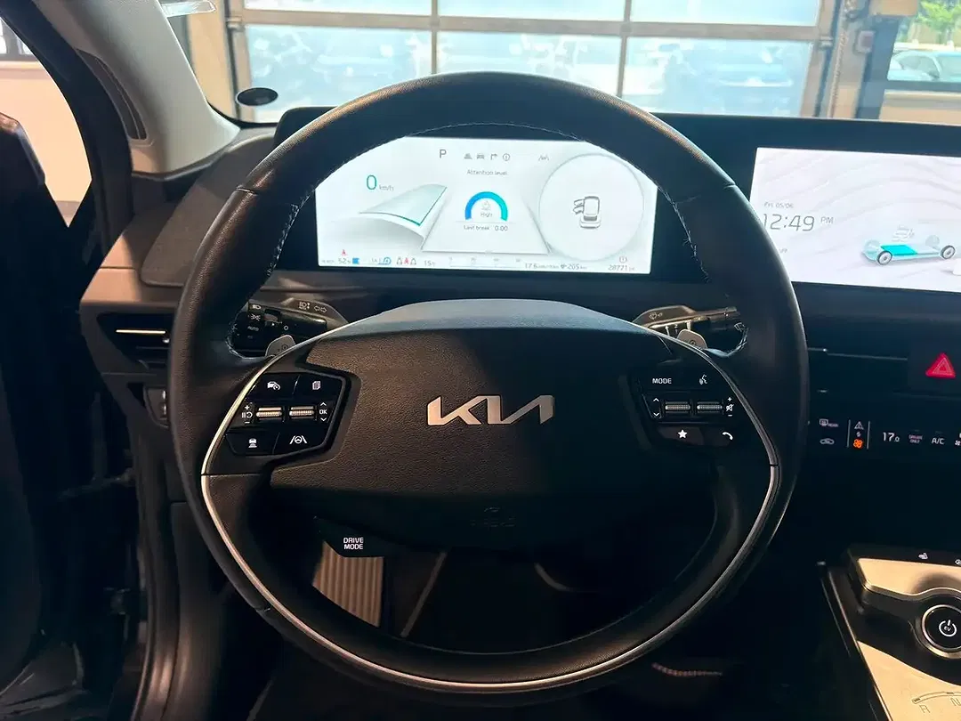 Kia EV6 - Thumbnail 10