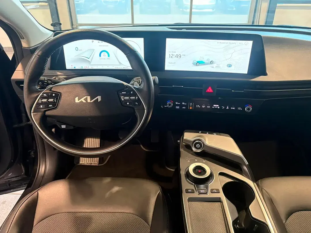 Kia EV6 - Thumbnail 9