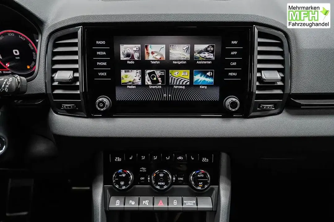 Skoda Karoq - Thumbnail 12
