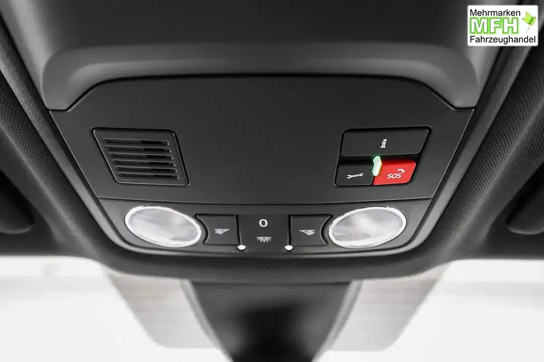 Skoda Karoq - Thumbnail 14