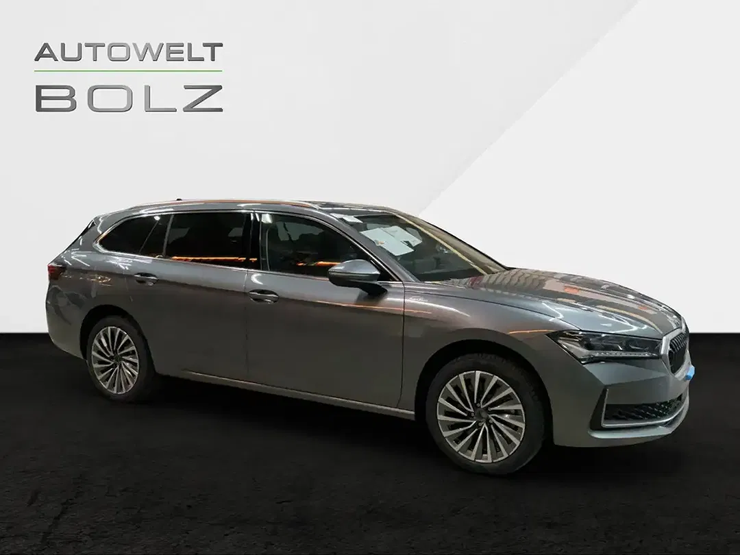 Skoda Superb - Thumbnail 2