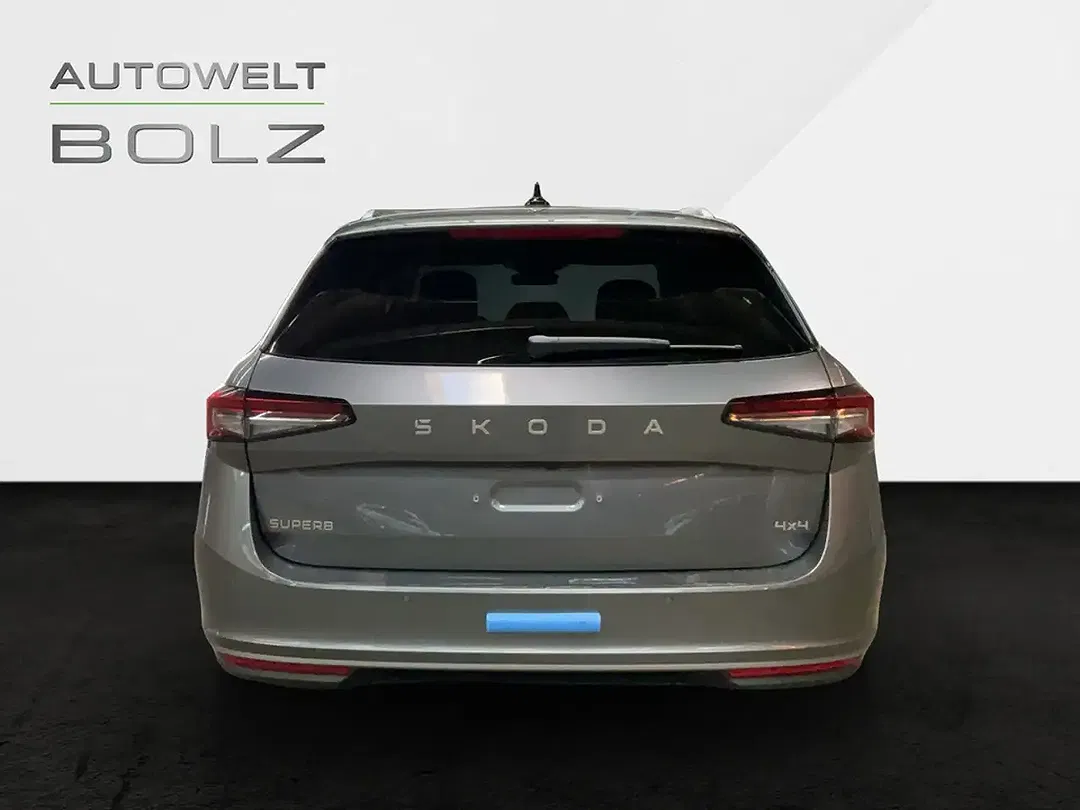 Skoda Superb - Thumbnail 4