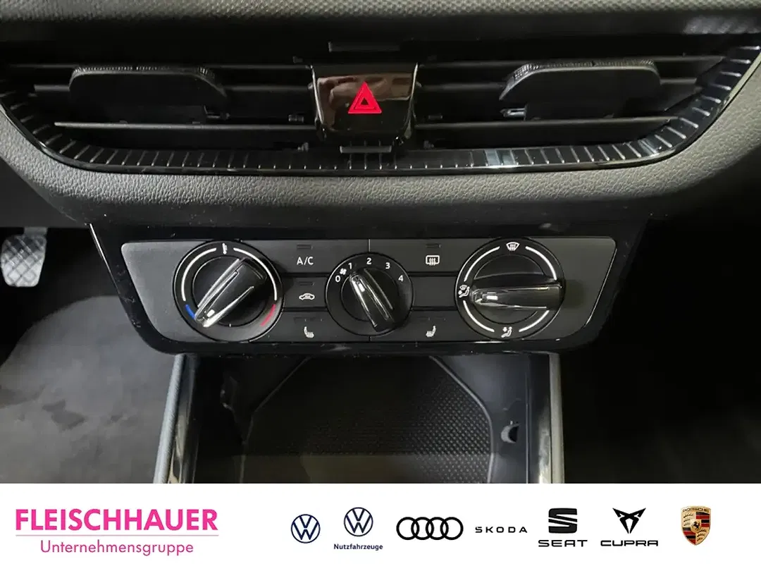 Skoda Fabia - Thumbnail 12