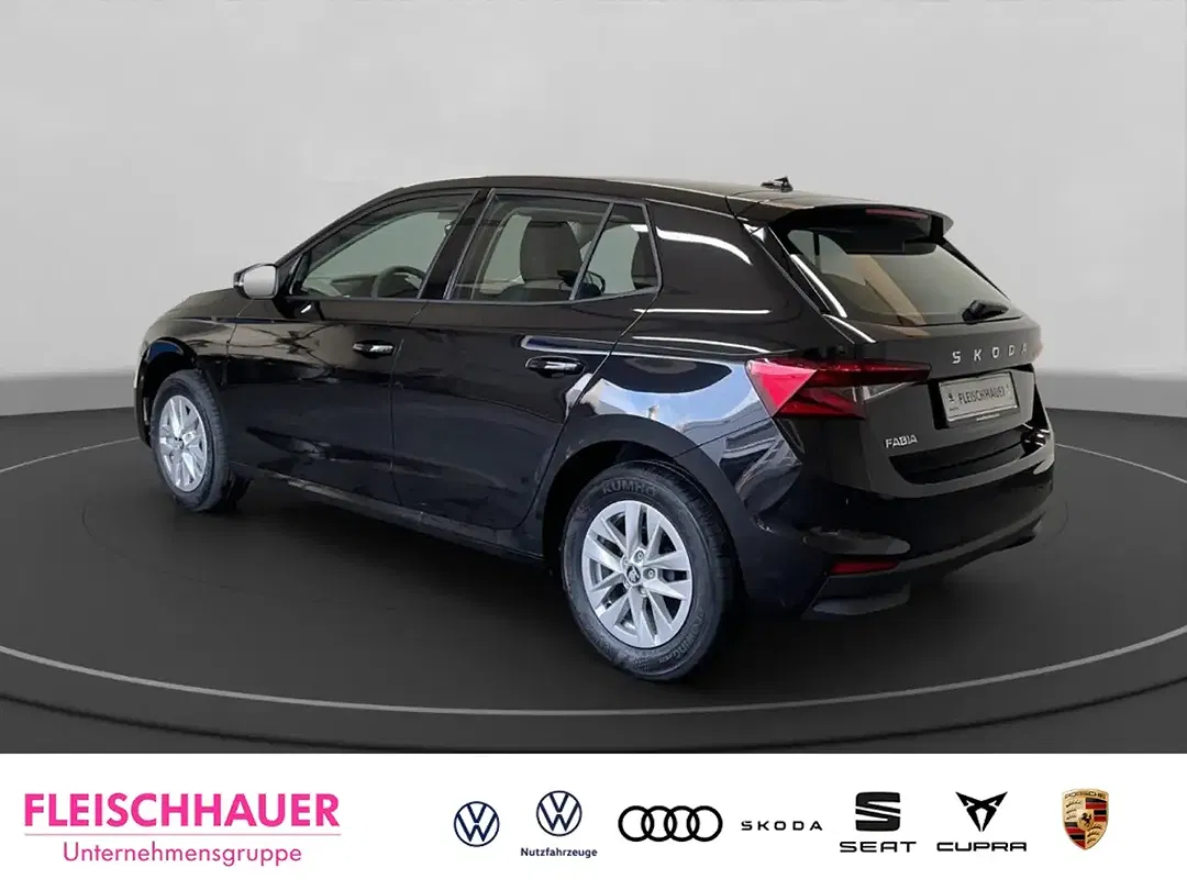 Skoda Fabia - Thumbnail 4