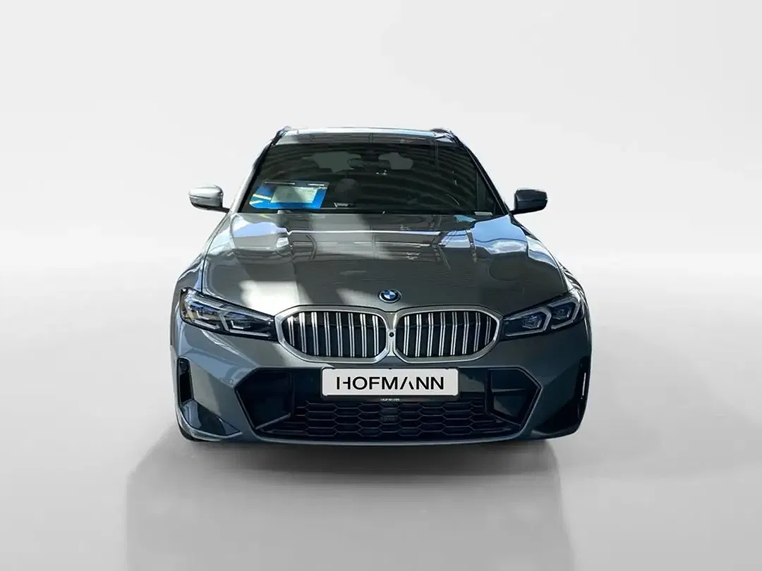 BMW 330 - Thumbnail 2