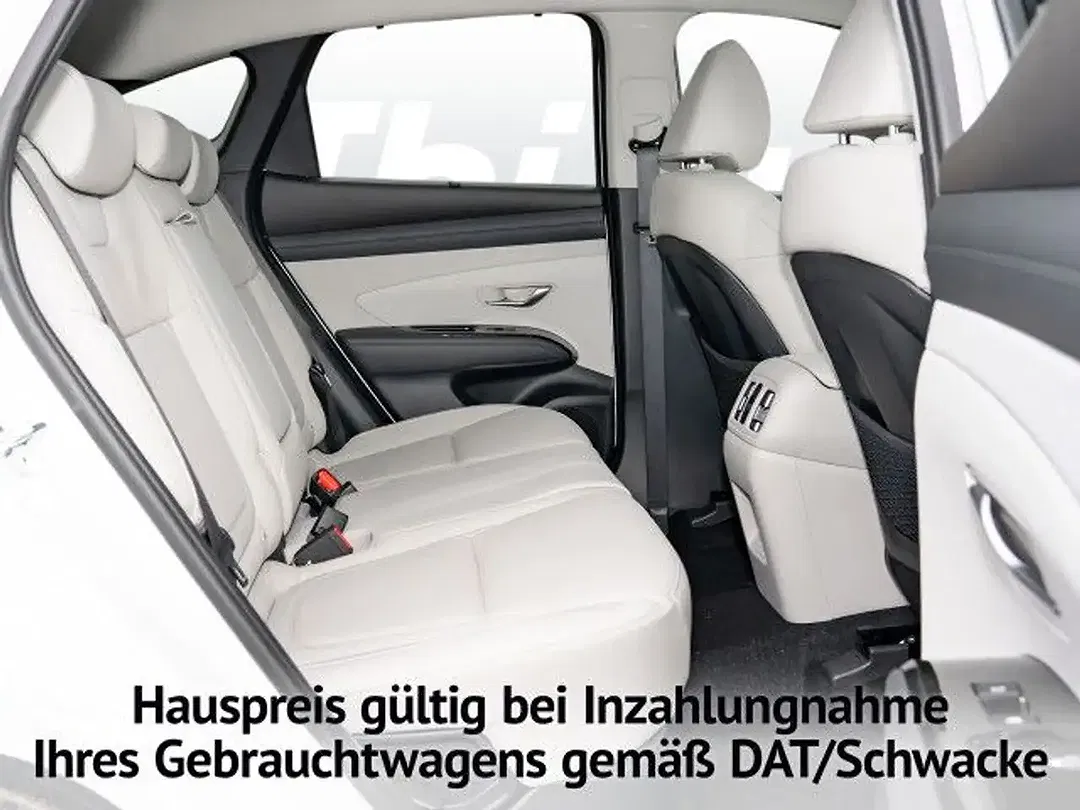 Hyundai TUCSON - Thumbnail 4