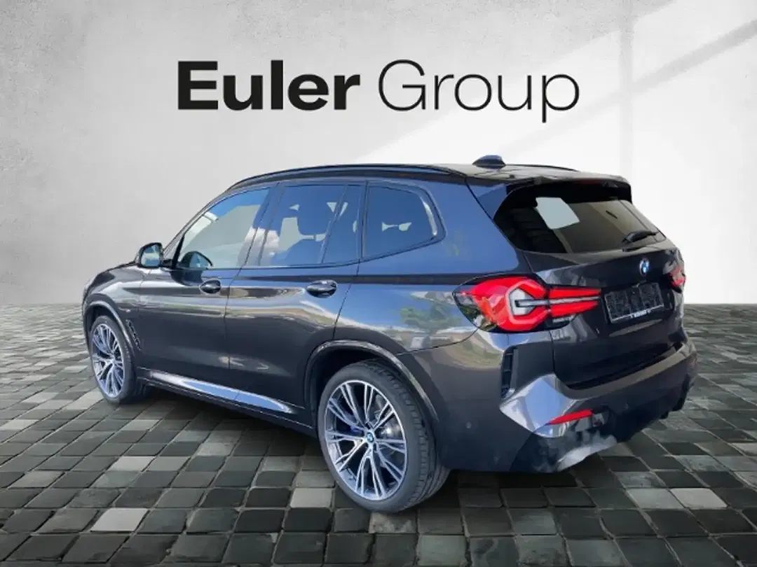 BMW X3 - Thumbnail 3