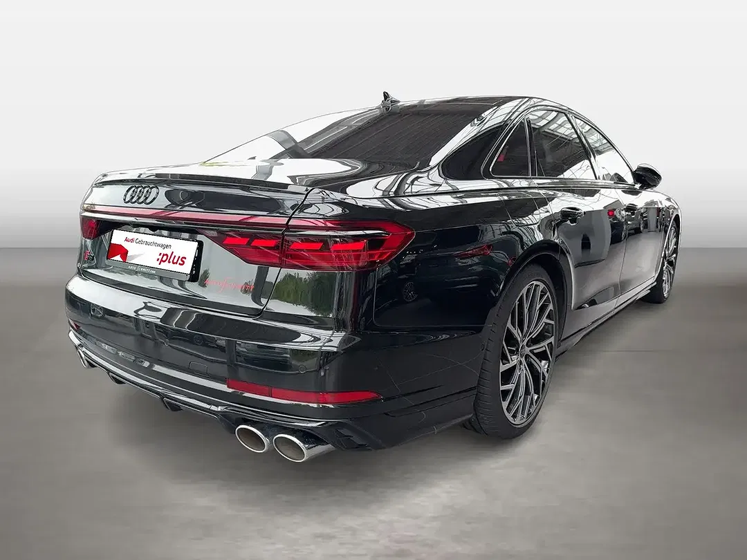 Audi S8 - Thumbnail 4