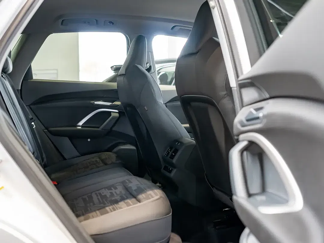 Audi Q5 - Thumbnail 4
